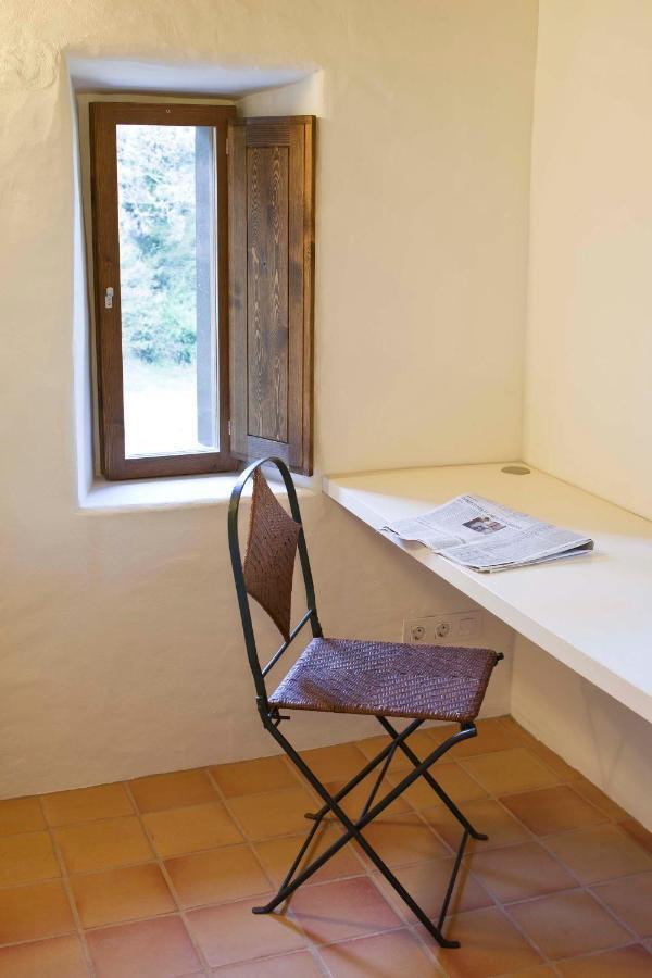 B&B La Rectoria De Sant Miquel De Pineda Sant Felíu de Pallarols Exterior foto