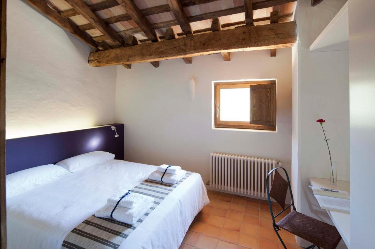 B&B La Rectoria De Sant Miquel De Pineda Sant Felíu de Pallarols Exterior foto